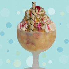Beijo Frio - FANTASIA <br/> 2 bolas de sorvete, chantily, salada de frutas, caldas de morango e caramelo, castanha, biscoito e cereja.